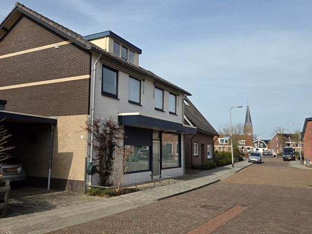 St Annabrinkstraat 6, Delden