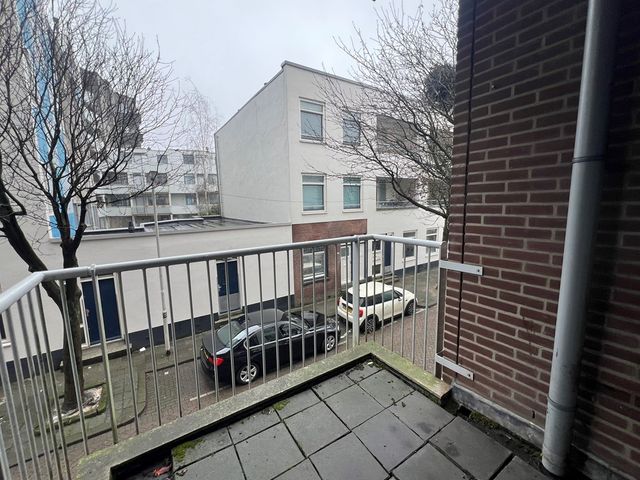 Heer Hugostraat 28, Rotterdam