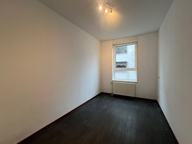 Heer Hugostraat 28, Rotterdam