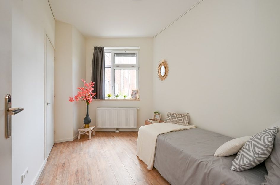 Admiraal de Ruyterweg 34B