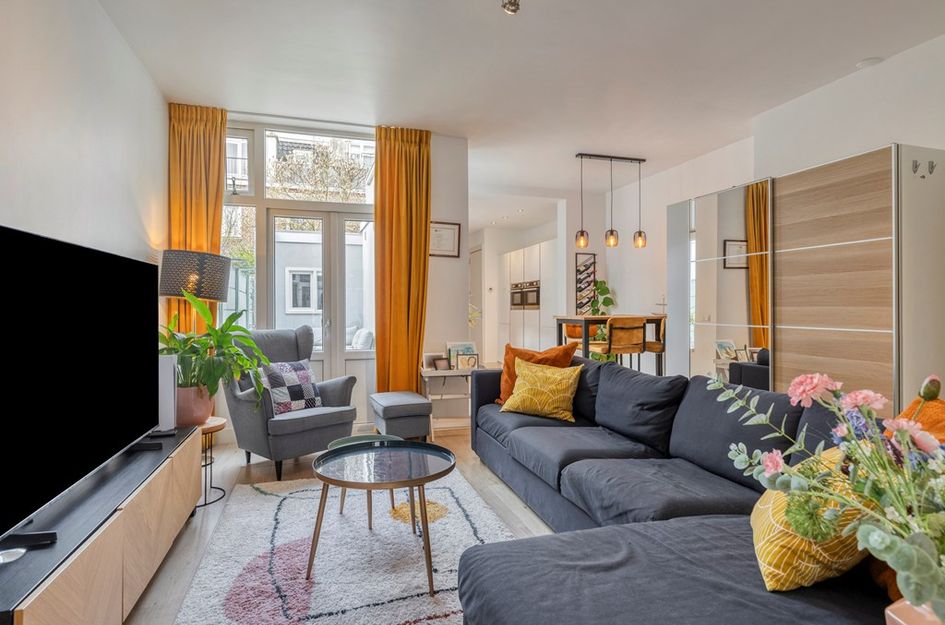 Govert Bidloostraat 122