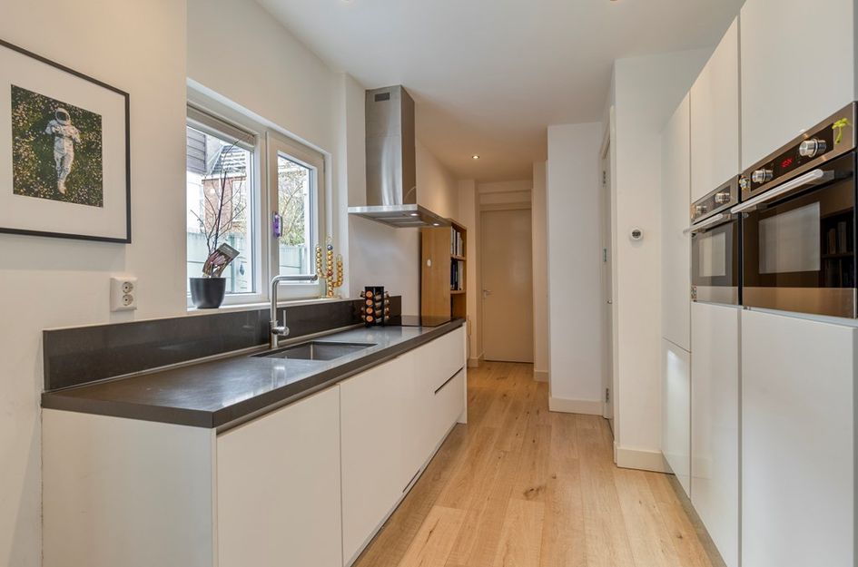 Govert Bidloostraat 122