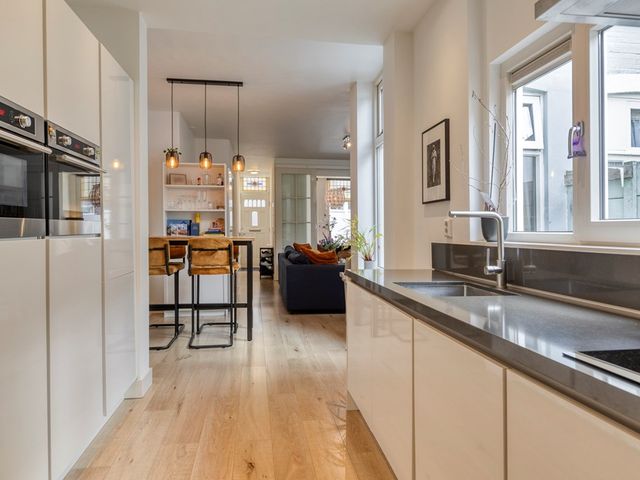 Govert Bidloostraat 122, 's-Gravenhage