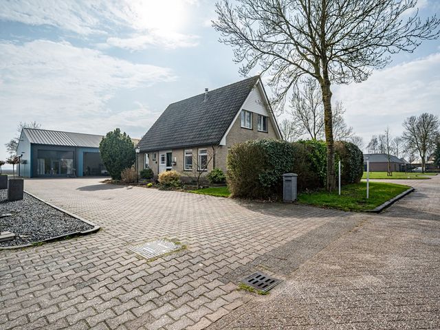 Expansie 43, Marknesse