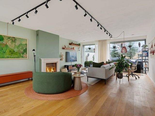 Bosfazant 17, Eindhoven