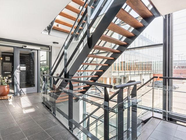 Apollopad 102, Assen