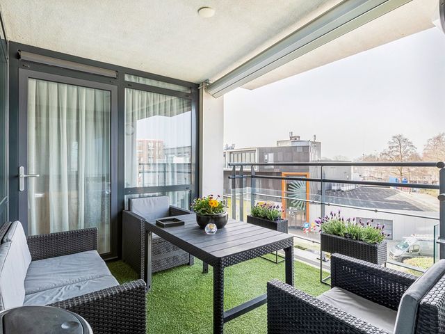 Apollopad 102, Assen