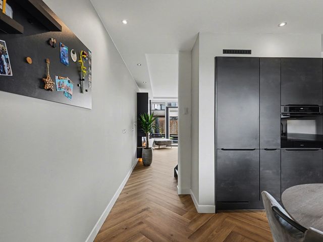 Damaststraat 23, 's-Gravendeel