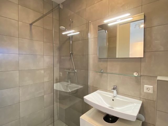 Laakweg 21V, 's-Gravenhage