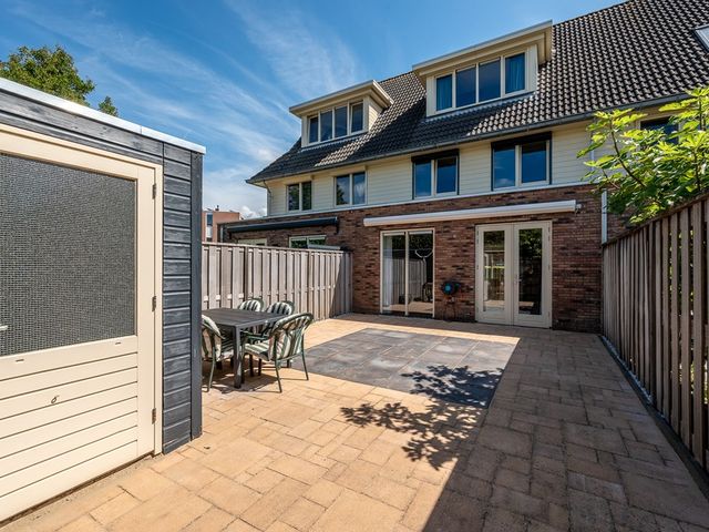 Wittenburg 17, Hoofddorp