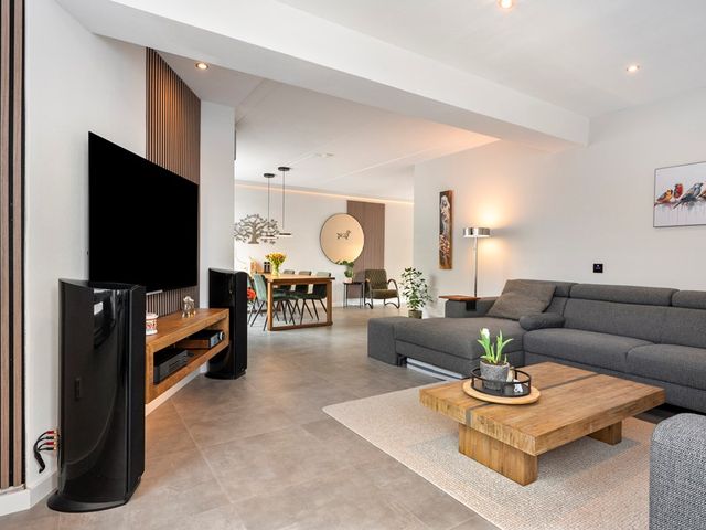 Dalstraat 1, Limbricht