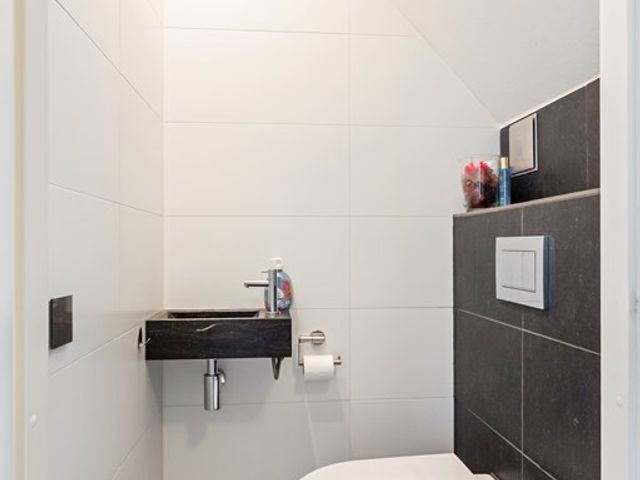 Dalstraat 1, Limbricht