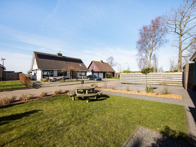 Tynjestrjitte 10, Parrega