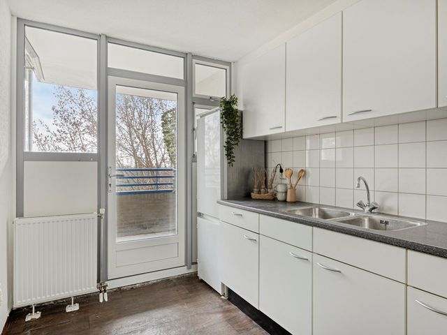 Rietdekkerweg 110, Rotterdam