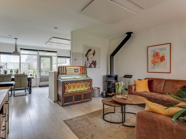 Bergkristal 35, Heerhugowaard