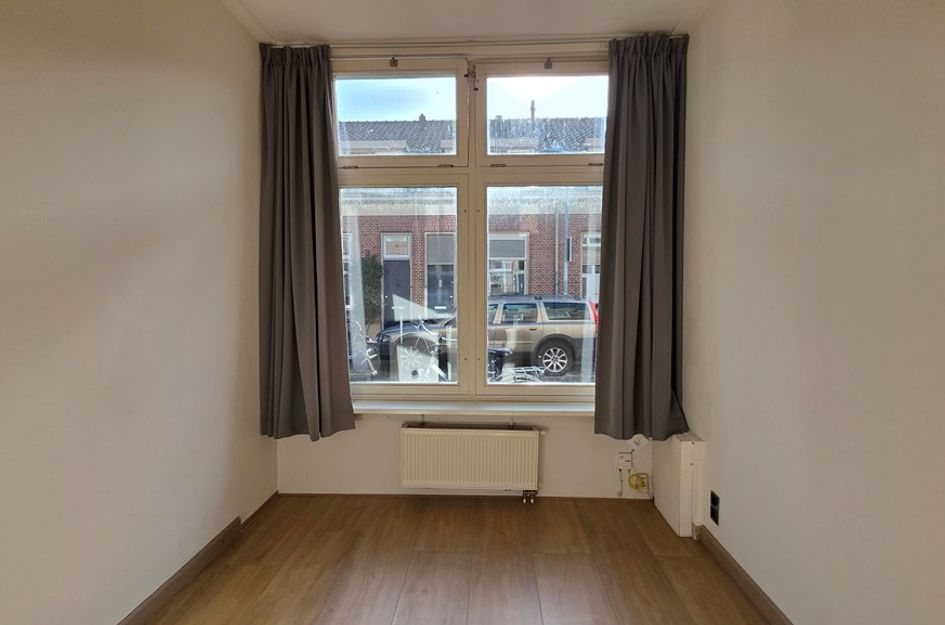 Dirkje Mariastraat 17