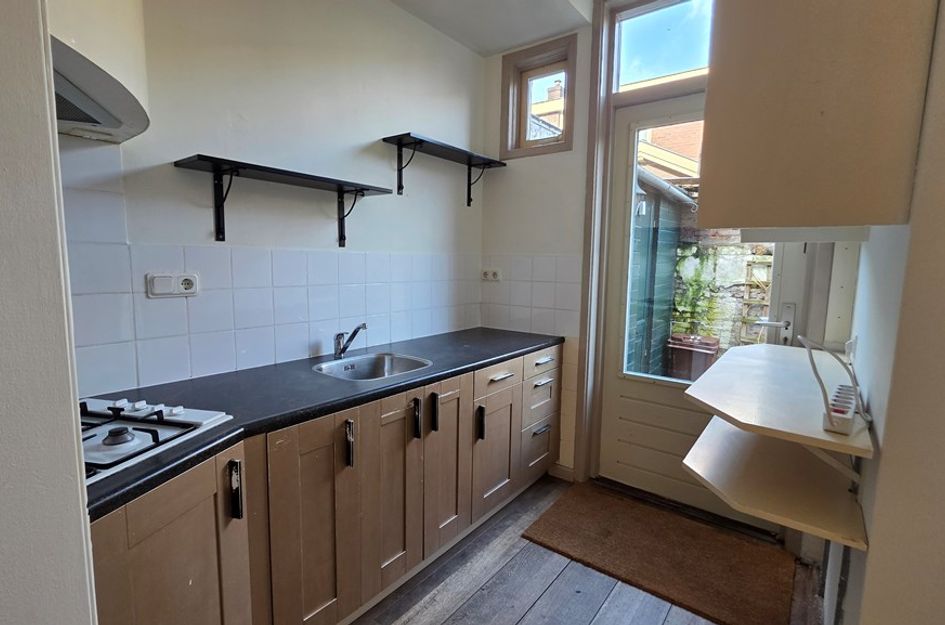 Dirkje Mariastraat 17