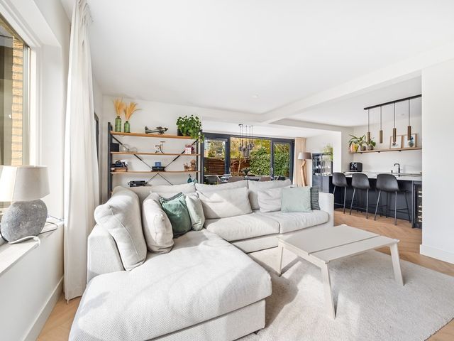 Tulpentuin 311, Voorburg