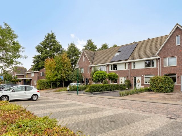 Stuivenes 5, Rhenen