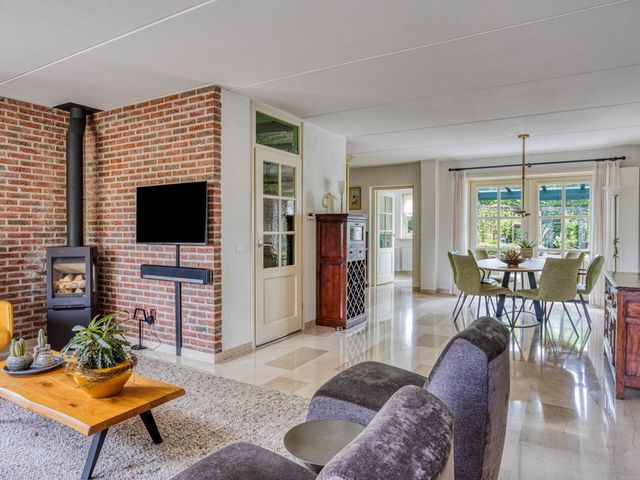 De Monding 9, Veenendaal