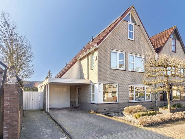 Eemlandia 27, Bunschoten-Spakenburg