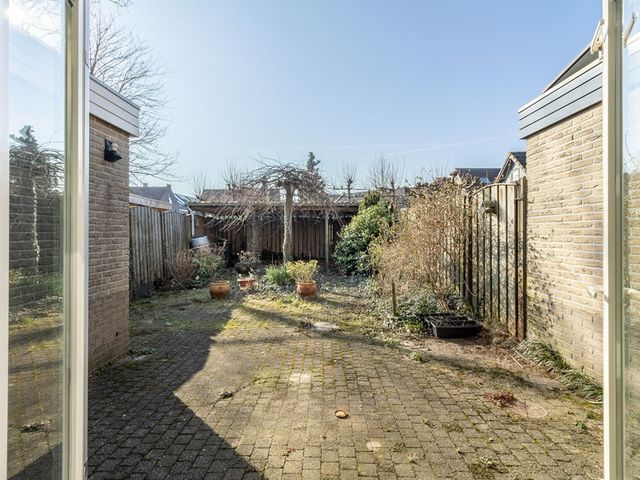 Eemlandia 27, Bunschoten-Spakenburg