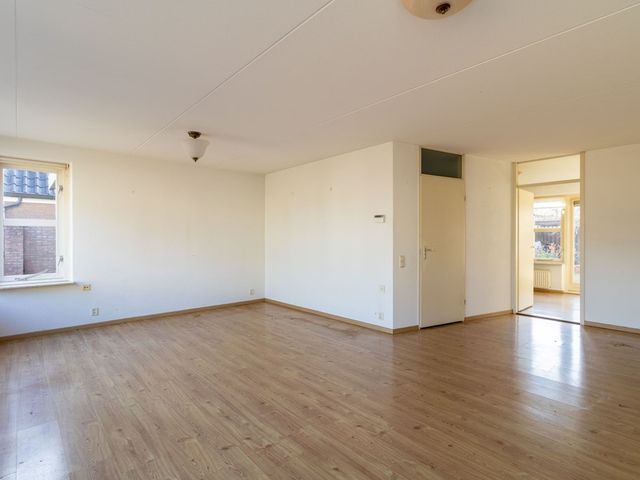 Eemlandia 27, Bunschoten-Spakenburg