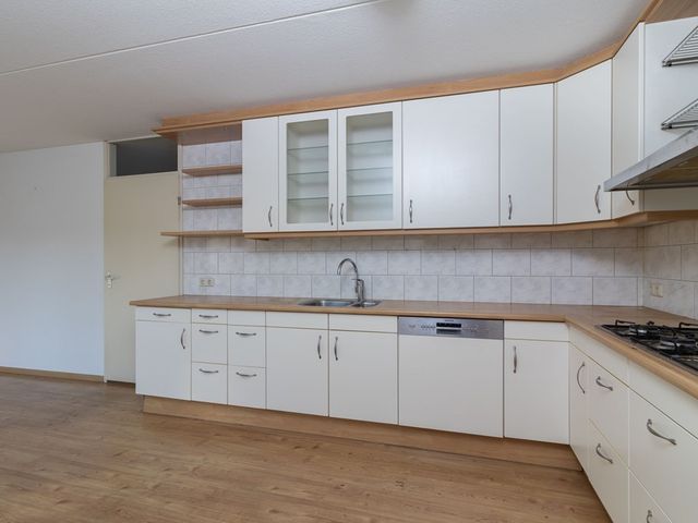 Eemlandia 27, Bunschoten-Spakenburg