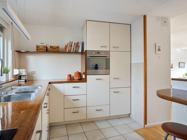 Lange Sloot 13, Velserbroek