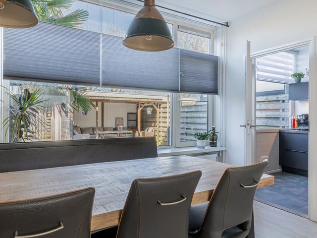 Moezelstraat 105, Assen