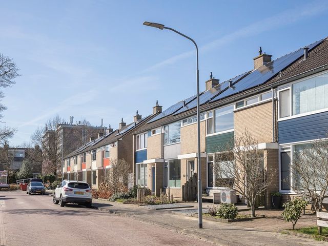 Moezelstraat 105, Assen