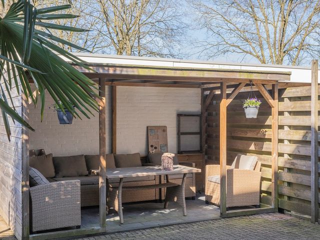 Moezelstraat 105, Assen