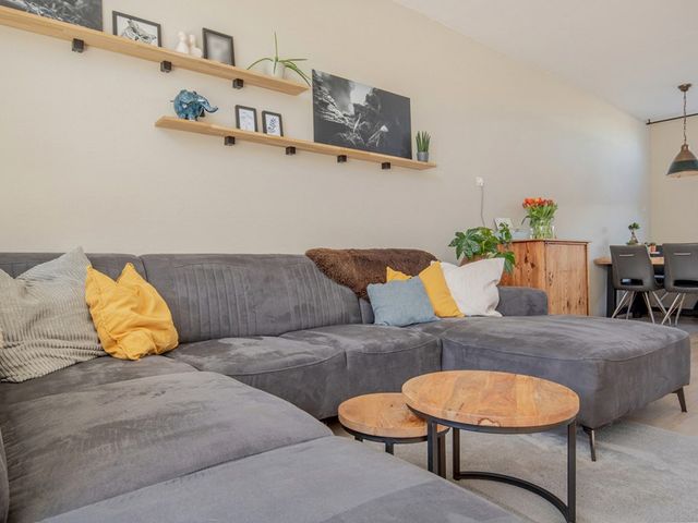 Moezelstraat 105, Assen