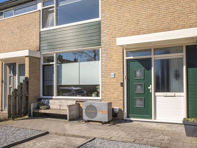 Moezelstraat 105, Assen