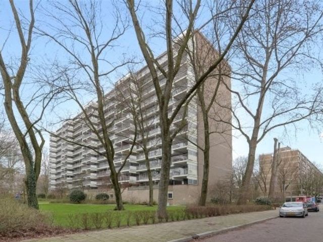 J.J. Slauerhofflaan , Delft