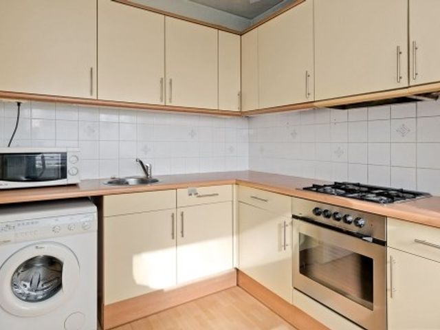 Volendamlaan , 's-Gravenhage