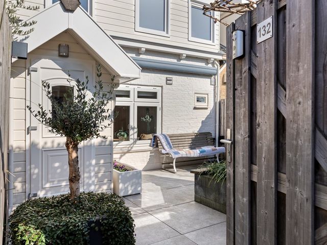 Rotterdamseweg 132, Zwijndrecht