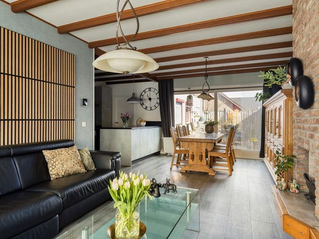 Leeghwaterstraat 20, Hulst