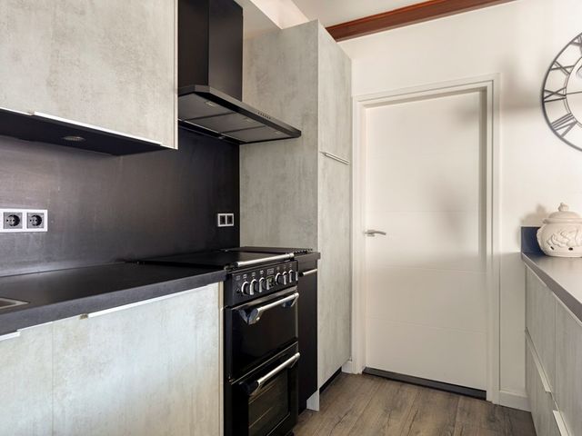 Leeghwaterstraat 20, Hulst