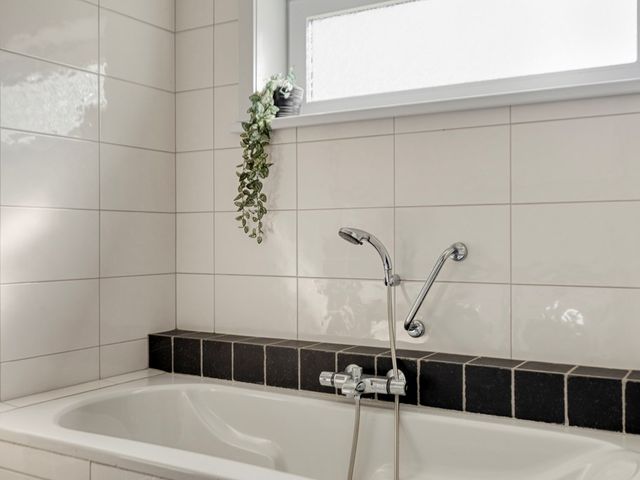 Leeghwaterstraat 20, Hulst