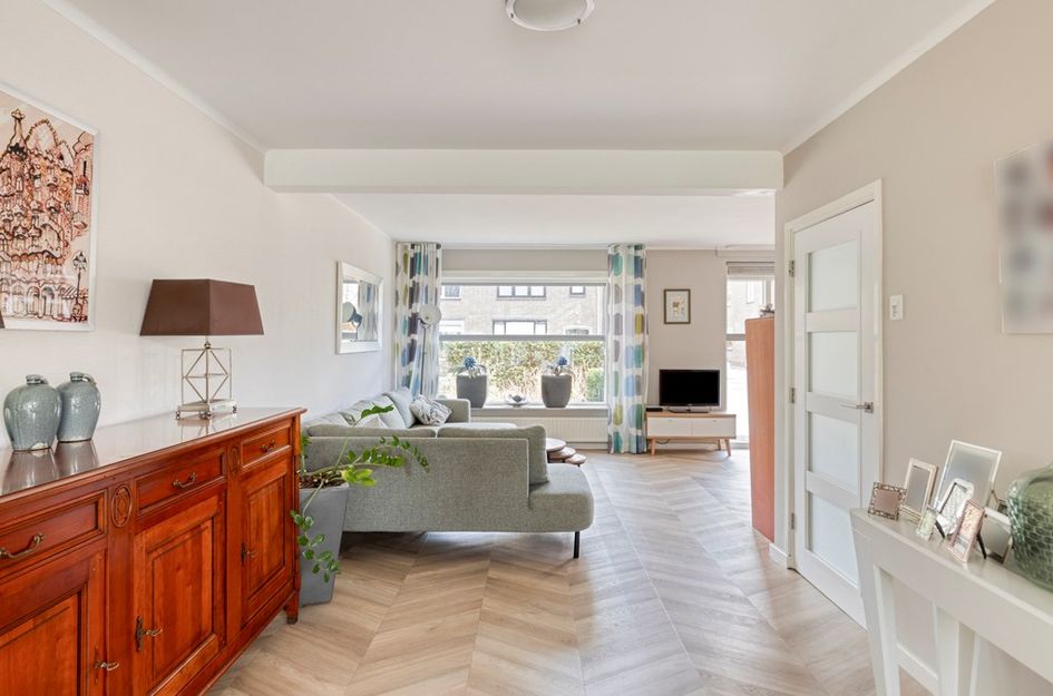 Van Limburg Stirumstraat 22