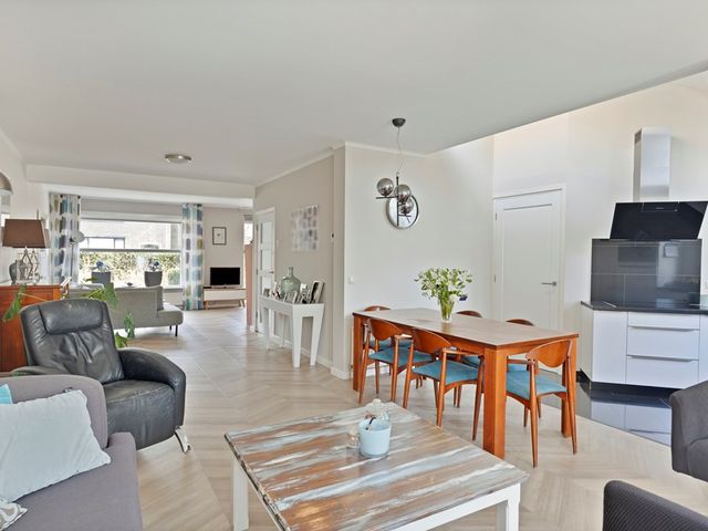 Van Limburg Stirumstraat 22, Veenendaal