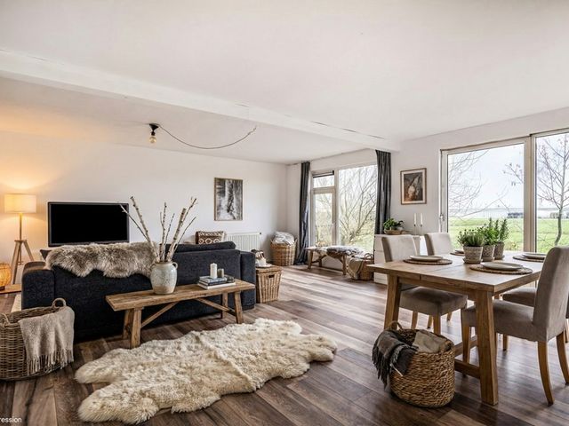 Blauwpolderkade 32, Hoogmade