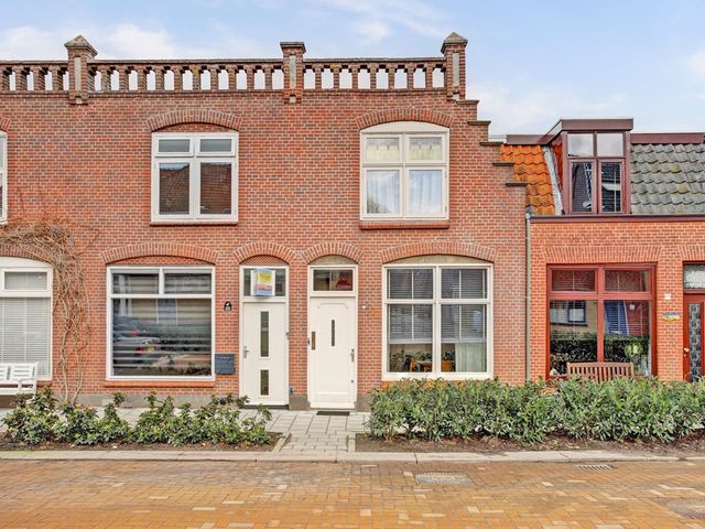 Venenlaan 175, Hoorn