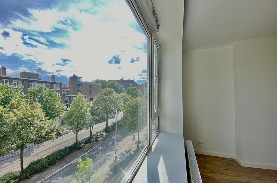 Admiraal de Ruyterweg 43D