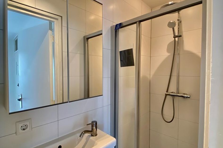 Admiraal de Ruyterweg 43D