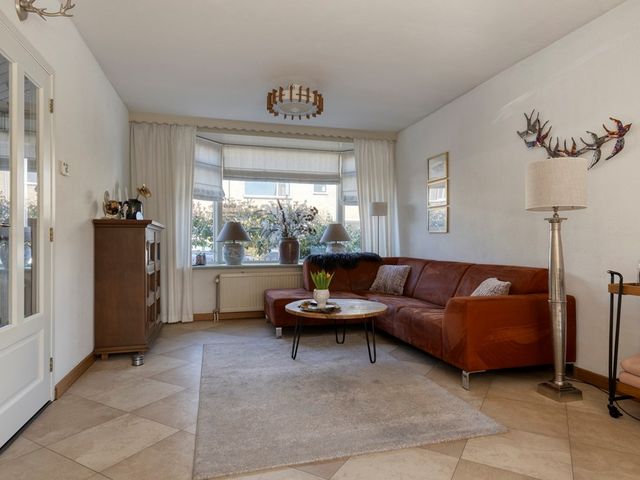 Charlotte de Bourbonstr 18, Leiderdorp