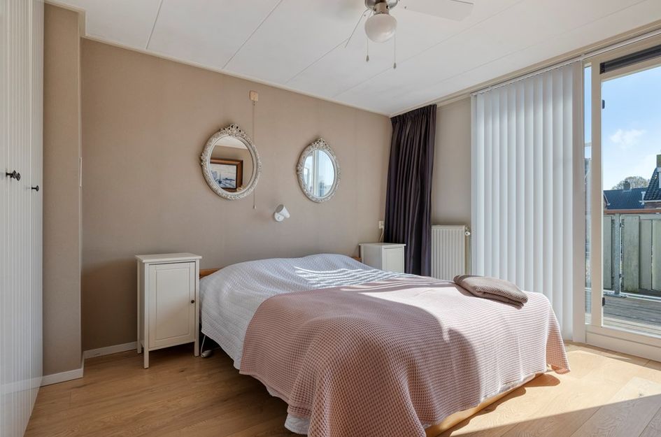 Charlotte de Bourbonstr 18