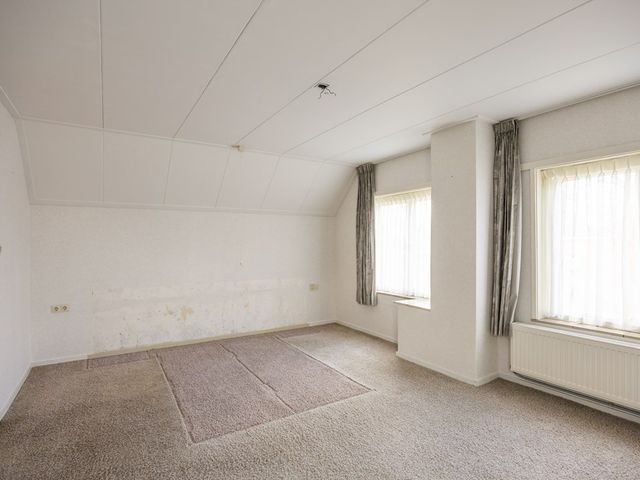 Perastraat 22, Doezum