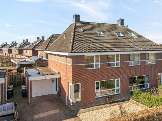 Van Coeverdenstraat 33, Hardenberg